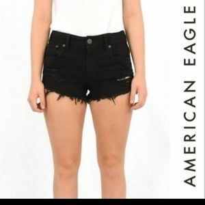 🖤3/$15 American Eagle hi-rise festival black cut-off shorts,size 4